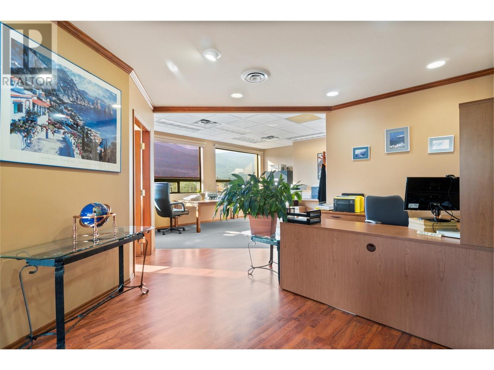 Photo 11 of 571 6 Street Ne Unit 203, Salmon Arm BC