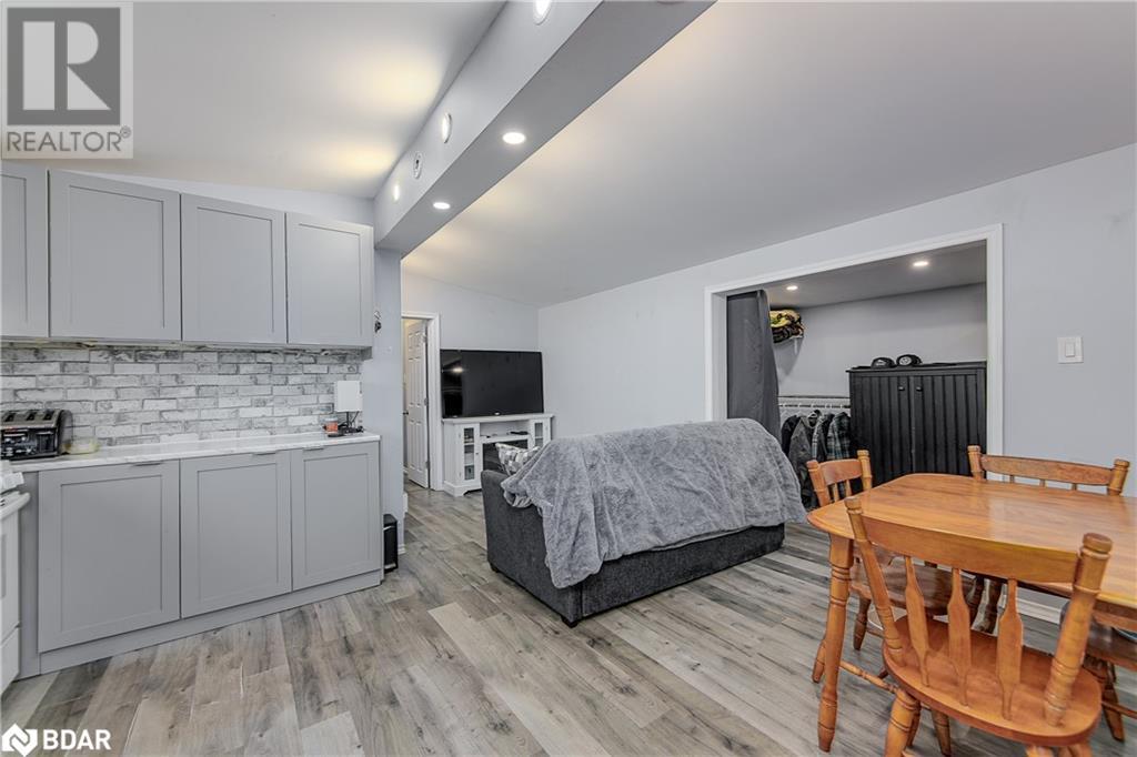 Photo 19 of 7 60th Street S, Wasaga Beach ON