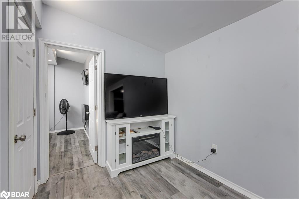 Photo 29 of 7 60th Street S, Wasaga Beach ON