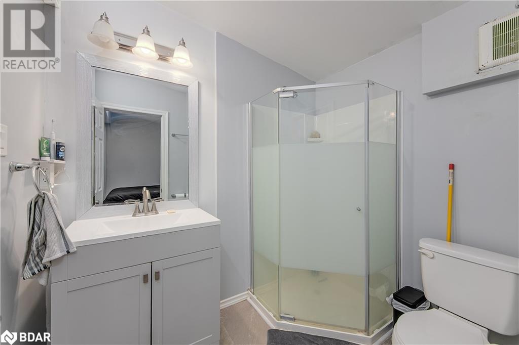 Photo 32 of 7 60th Street S, Wasaga Beach ON