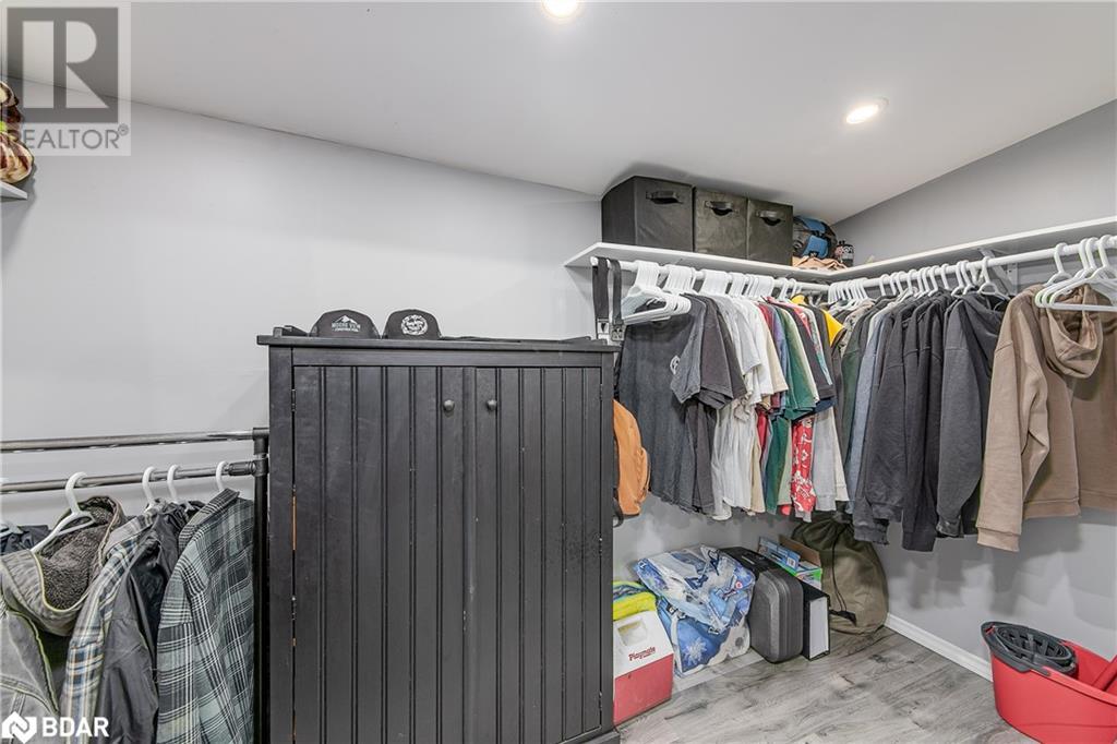 Photo 28 of 7 60th Street S, Wasaga Beach ON
