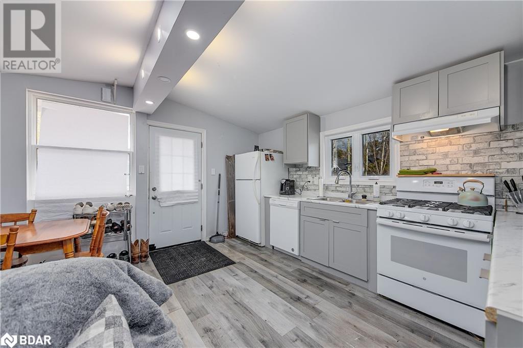Photo 26 of 7 60th Street S, Wasaga Beach ON