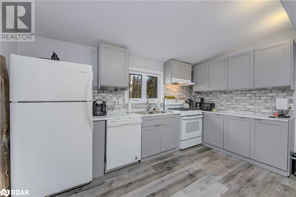 Photo 24 of 7 60th Street S, Wasaga Beach ON
