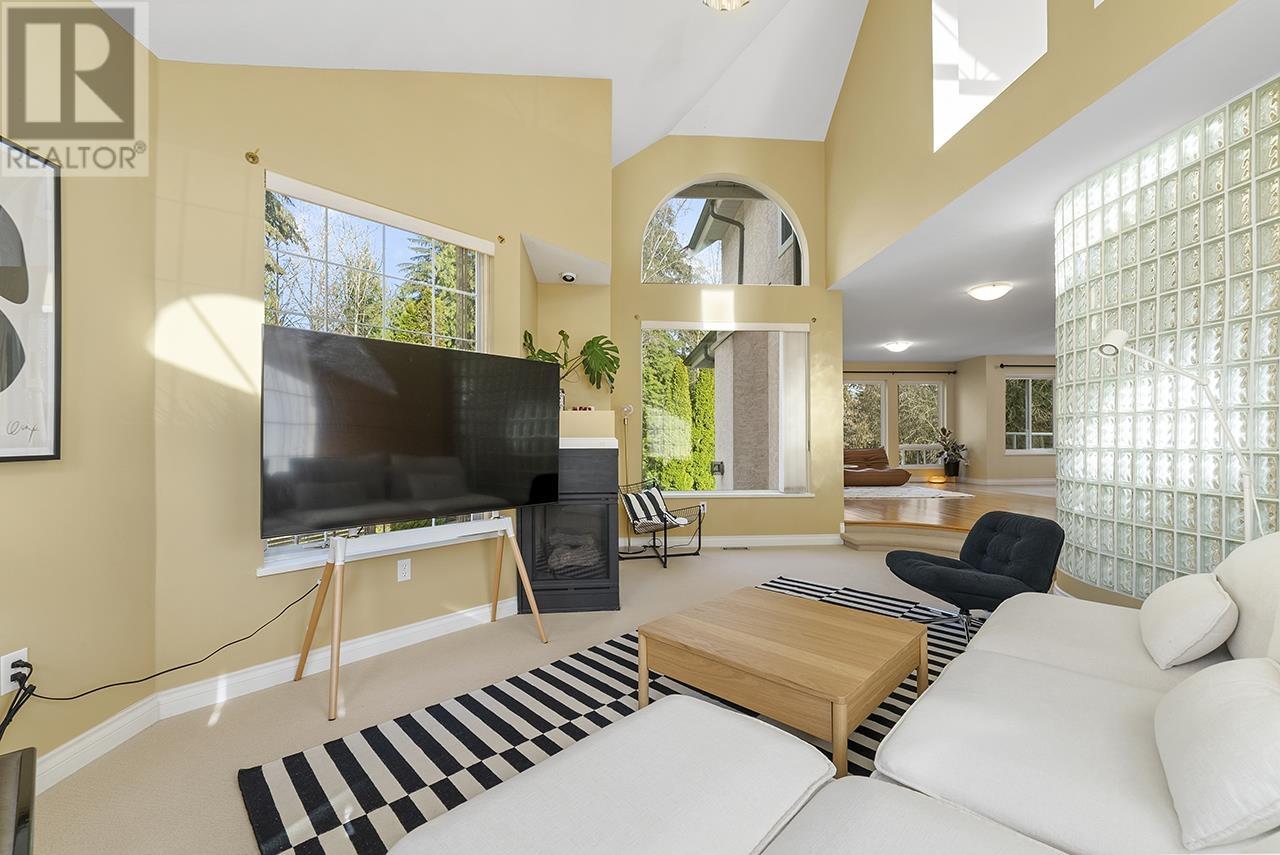 3772 LIVERPOOL STREET, Port Coquitlam real estate listing R2987890