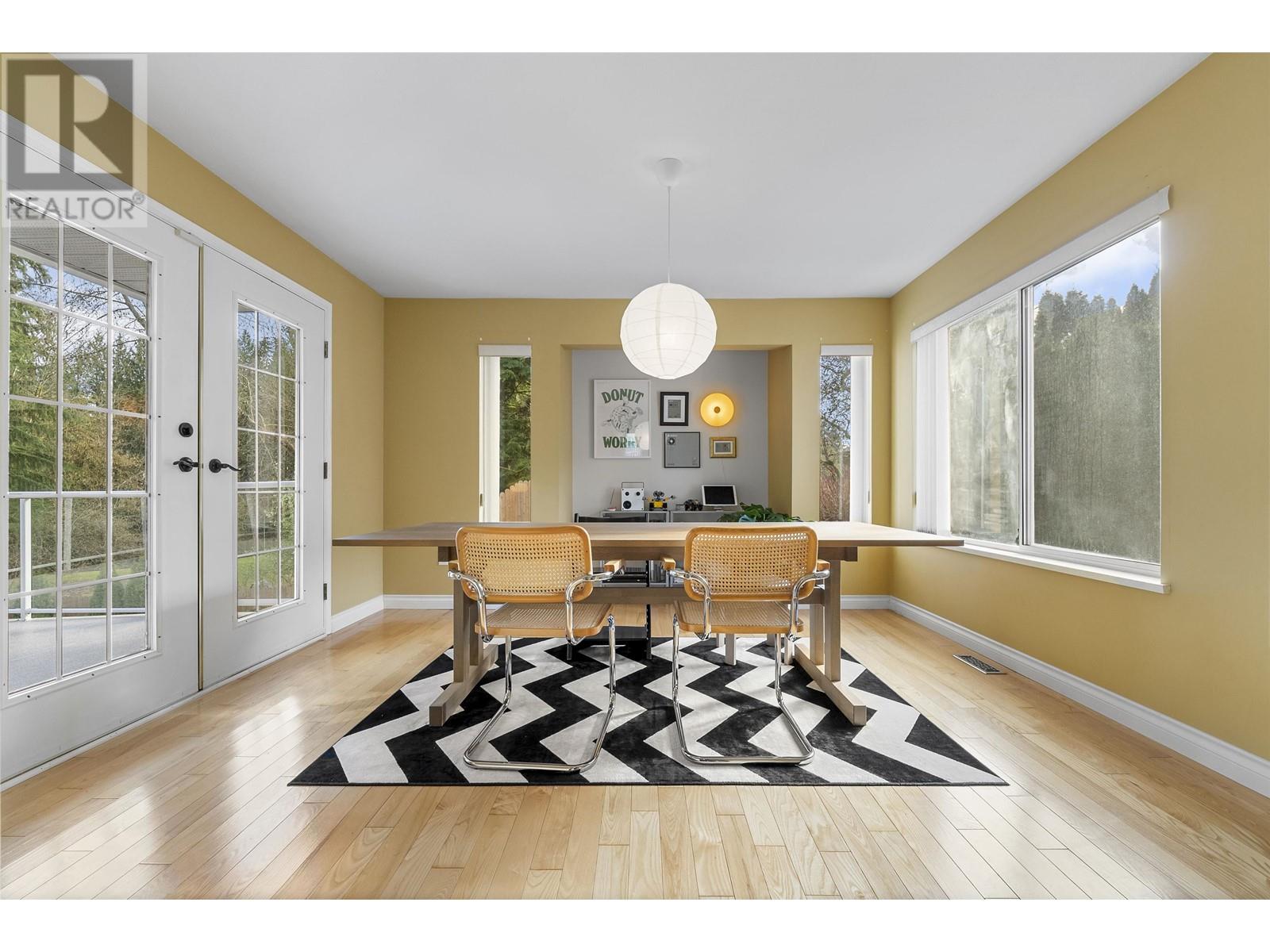 3772 LIVERPOOL STREET, Port Coquitlam real estate listing R2987890
