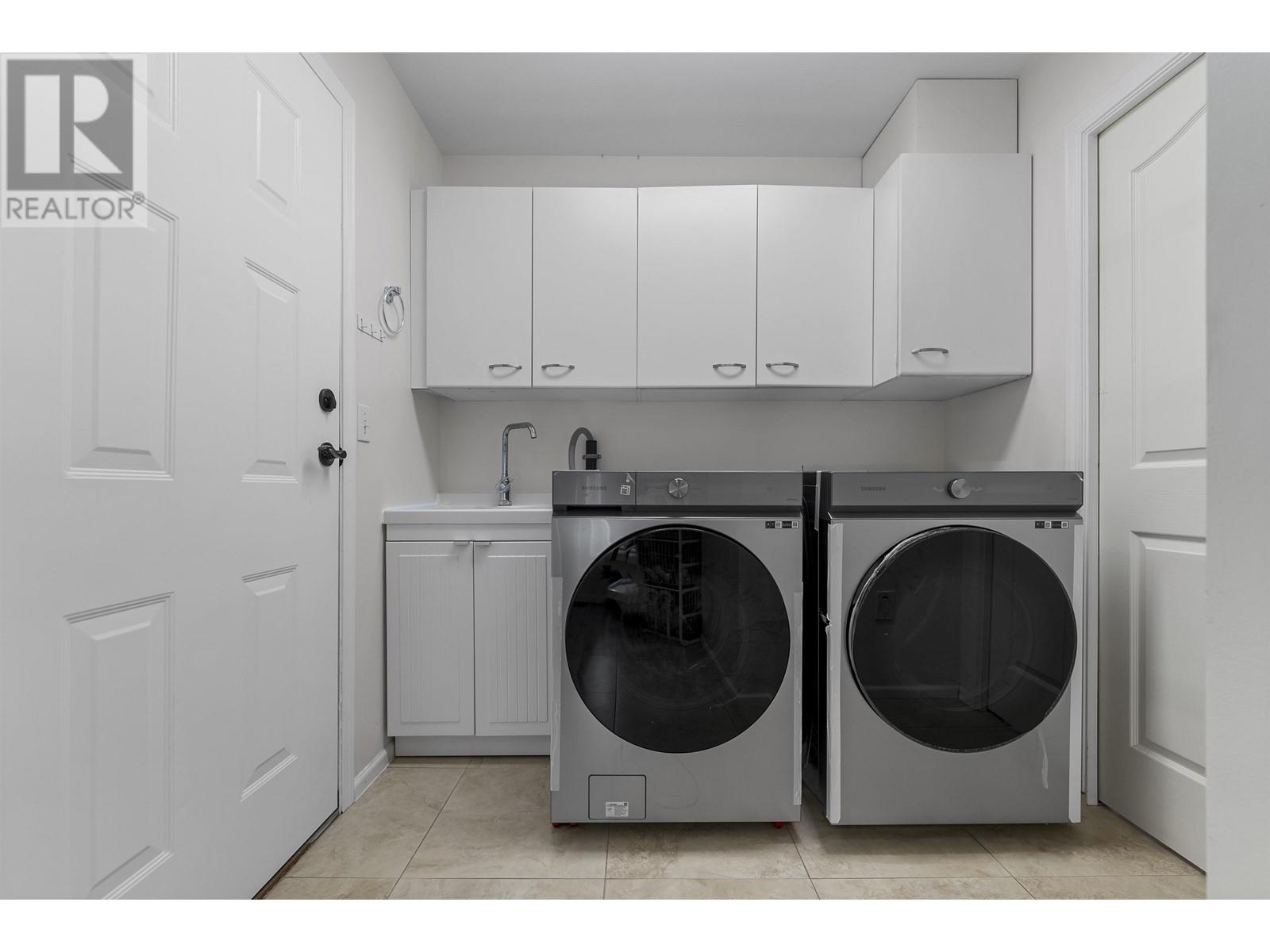 3772 LIVERPOOL STREET, Port Coquitlam real estate listing R2987890