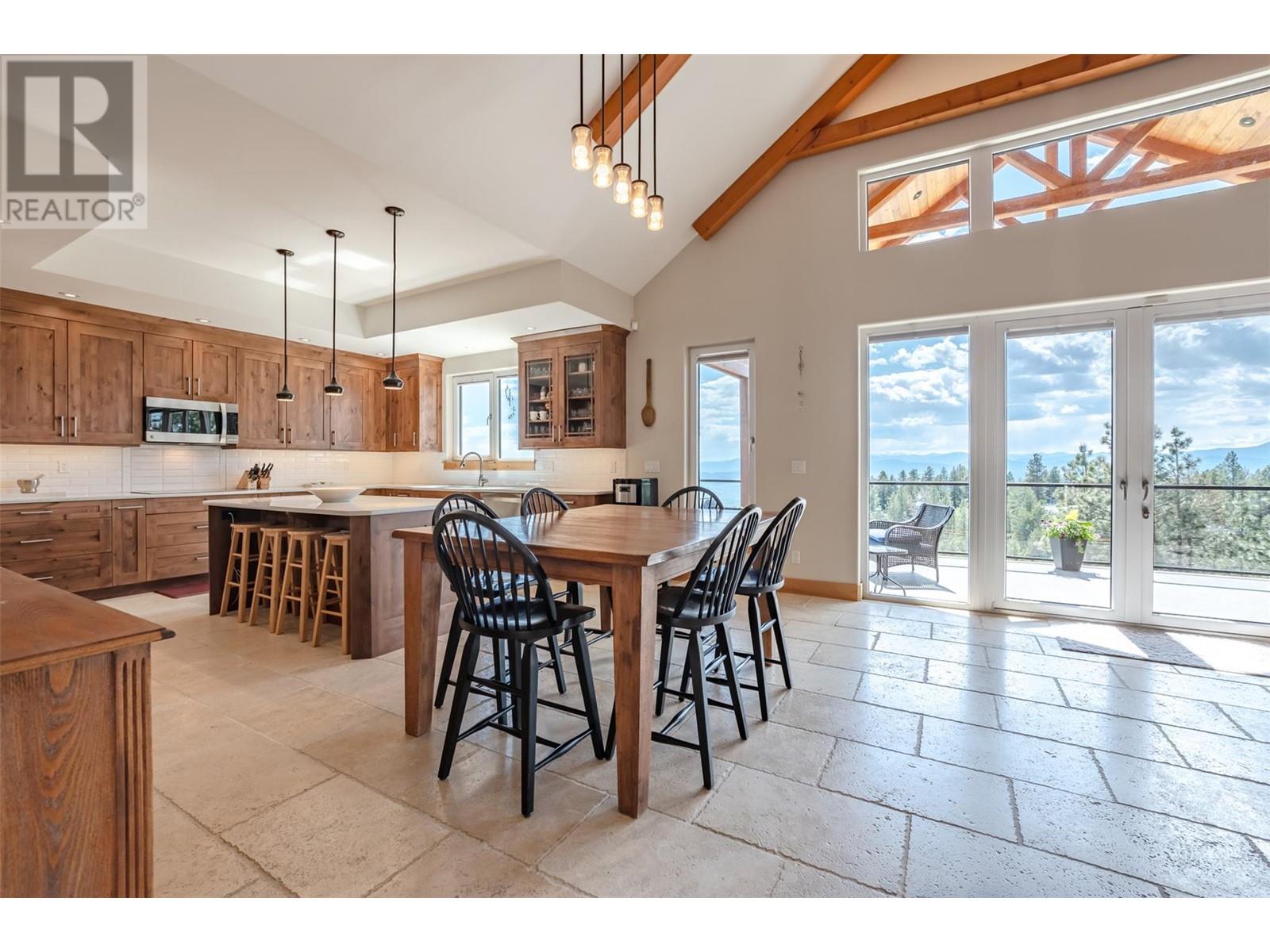 935 Eagle Place, Osoyoos