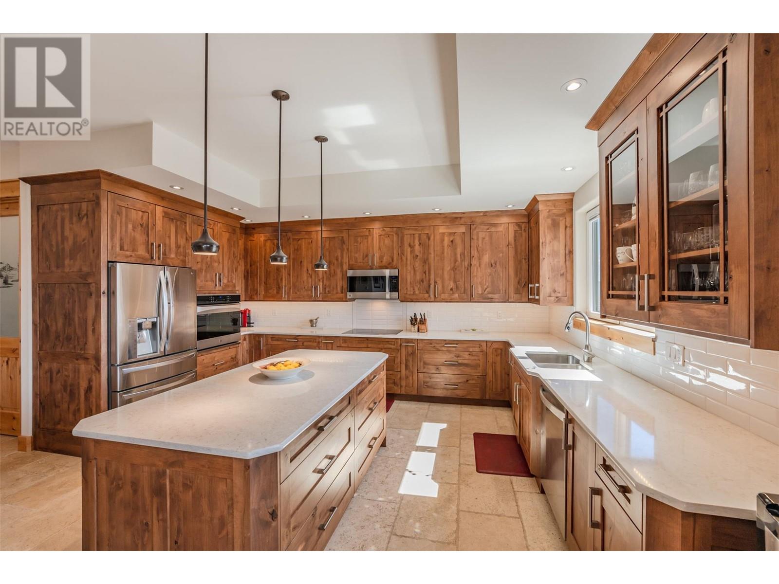 935 Eagle Place, Osoyoos