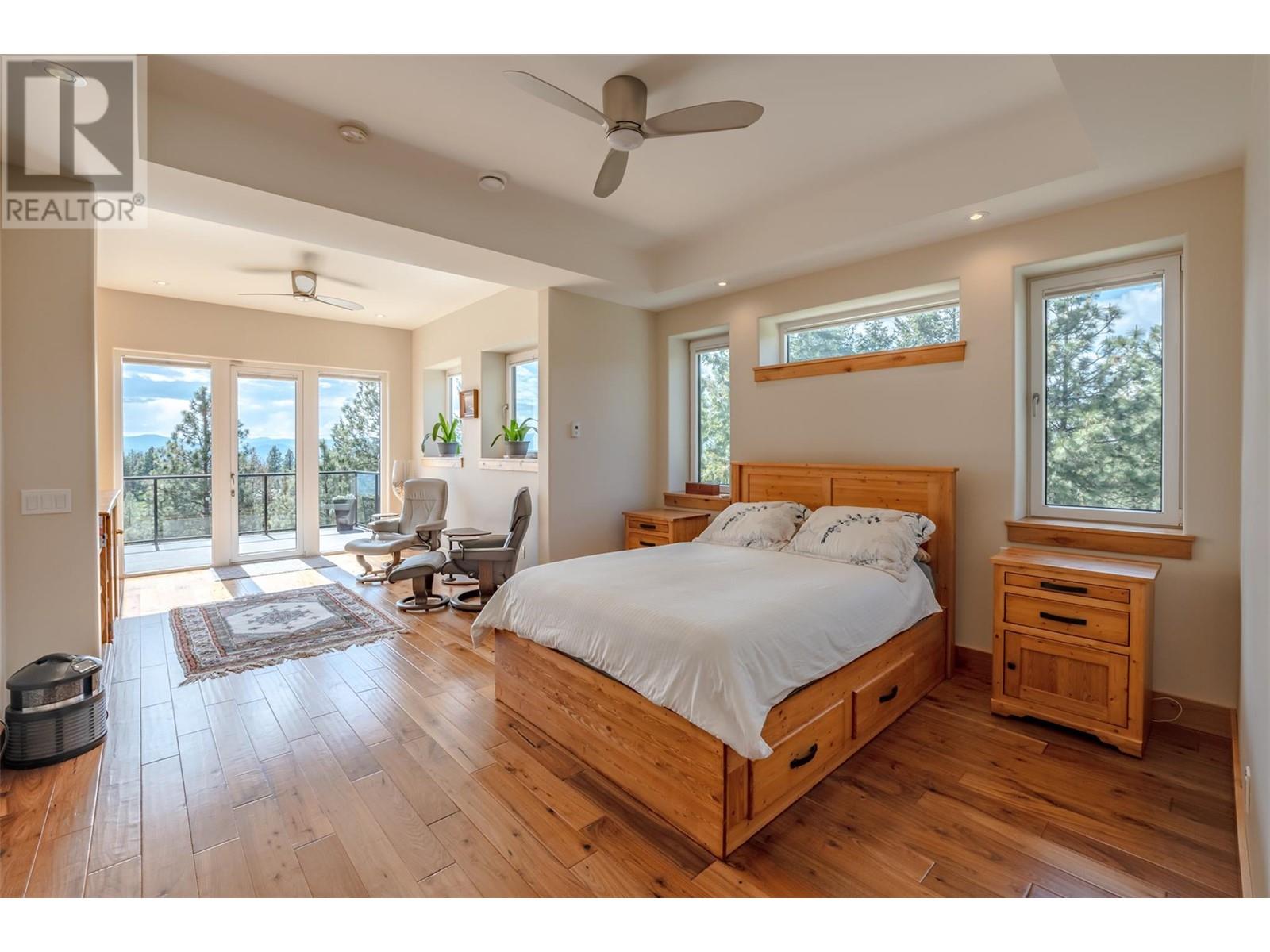 935 Eagle Place, Osoyoos