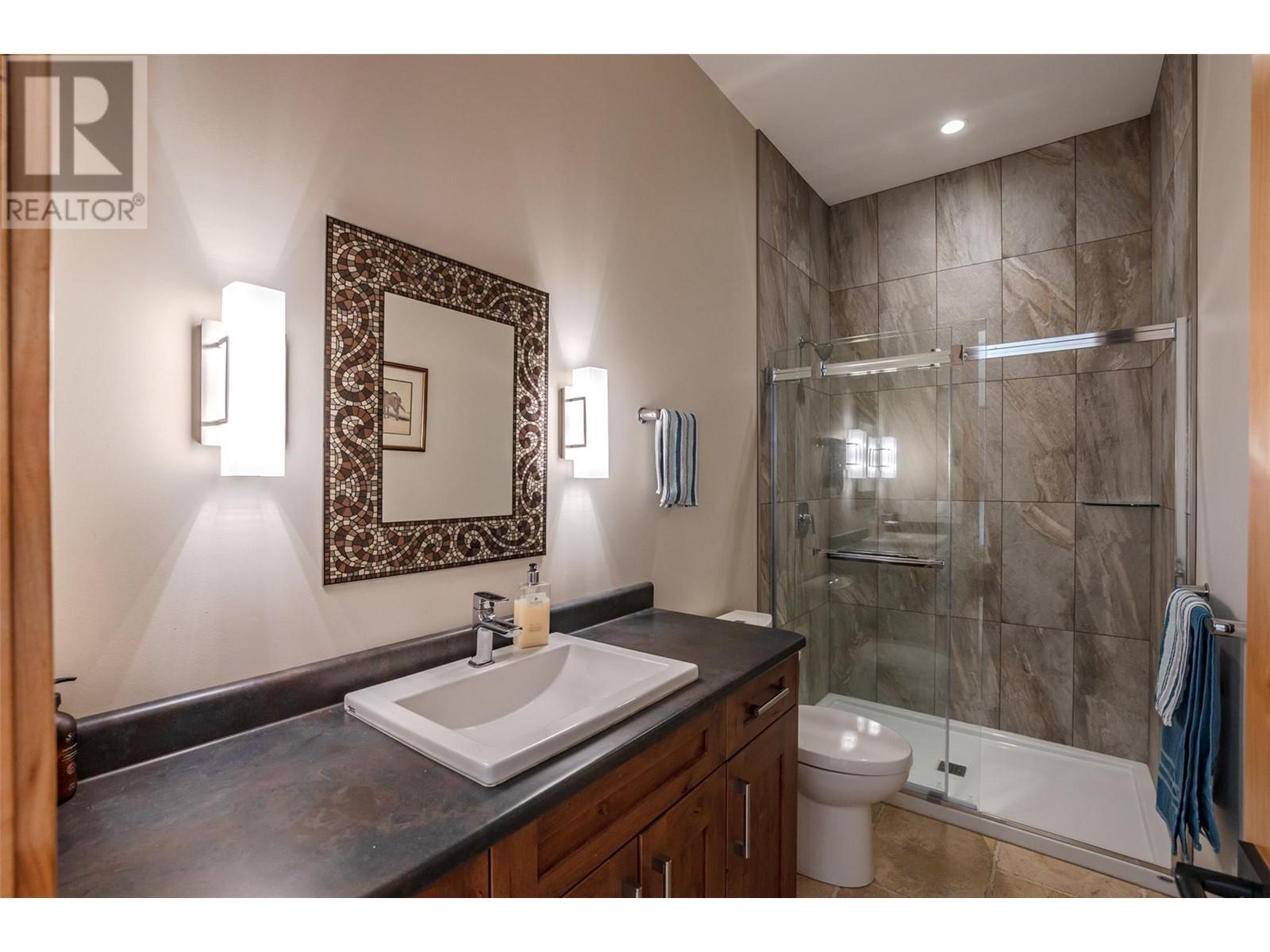 935 Eagle Place, Osoyoos