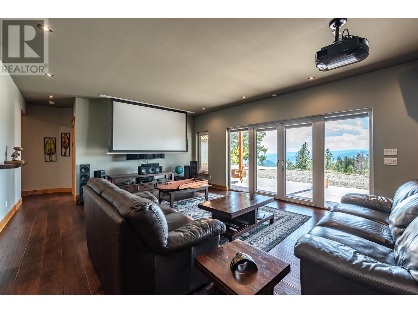 935 Eagle Place, Osoyoos