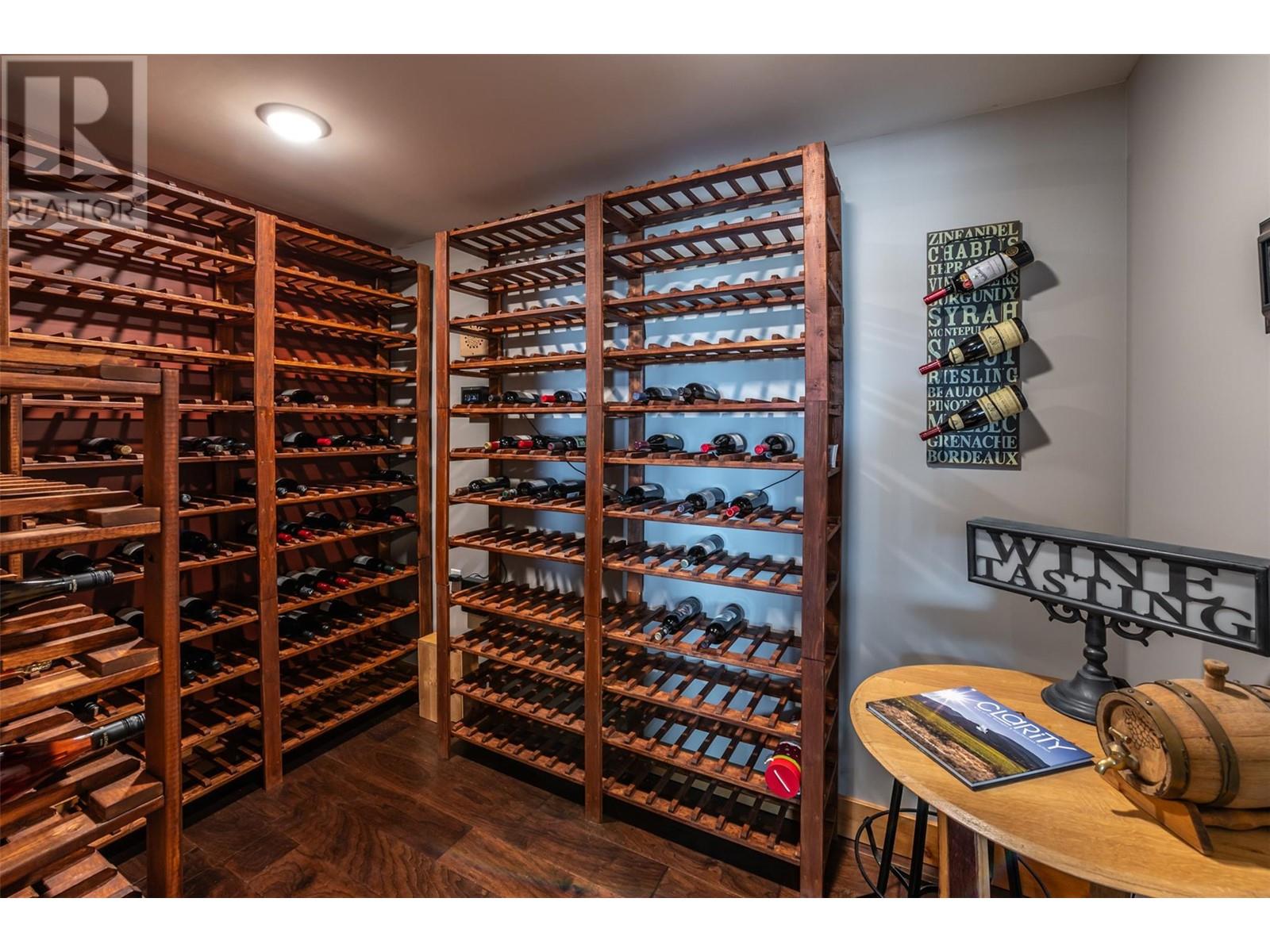 935 Eagle Place, Osoyoos