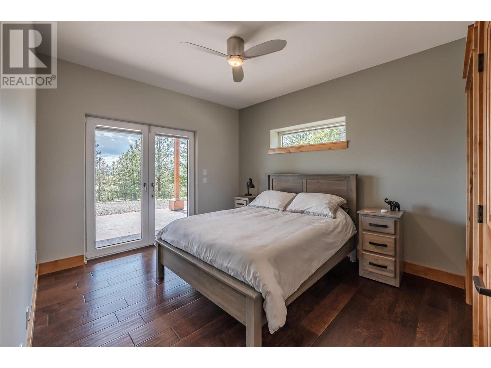 935 Eagle Place, Osoyoos