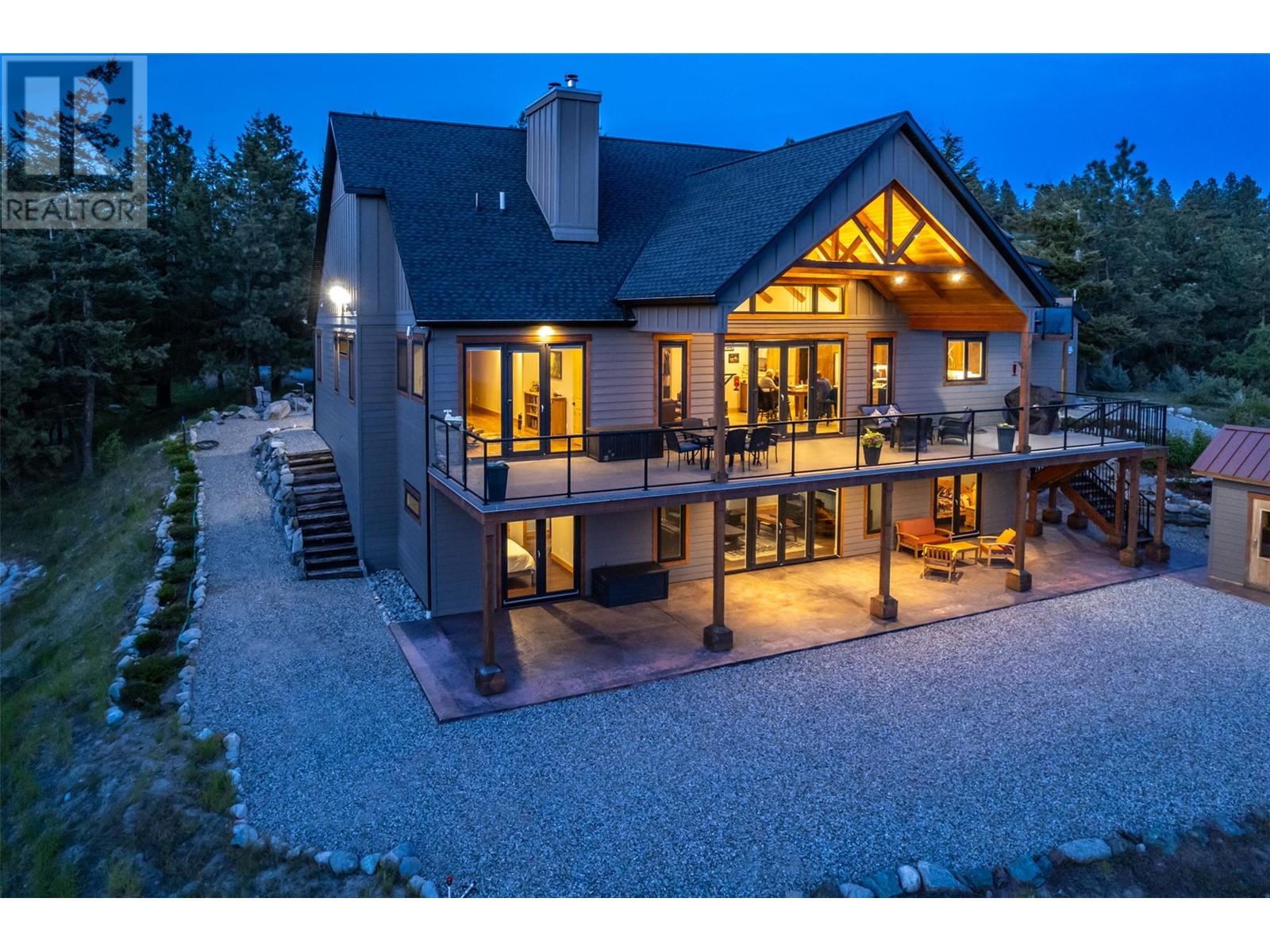 935 Eagle Place, Osoyoos