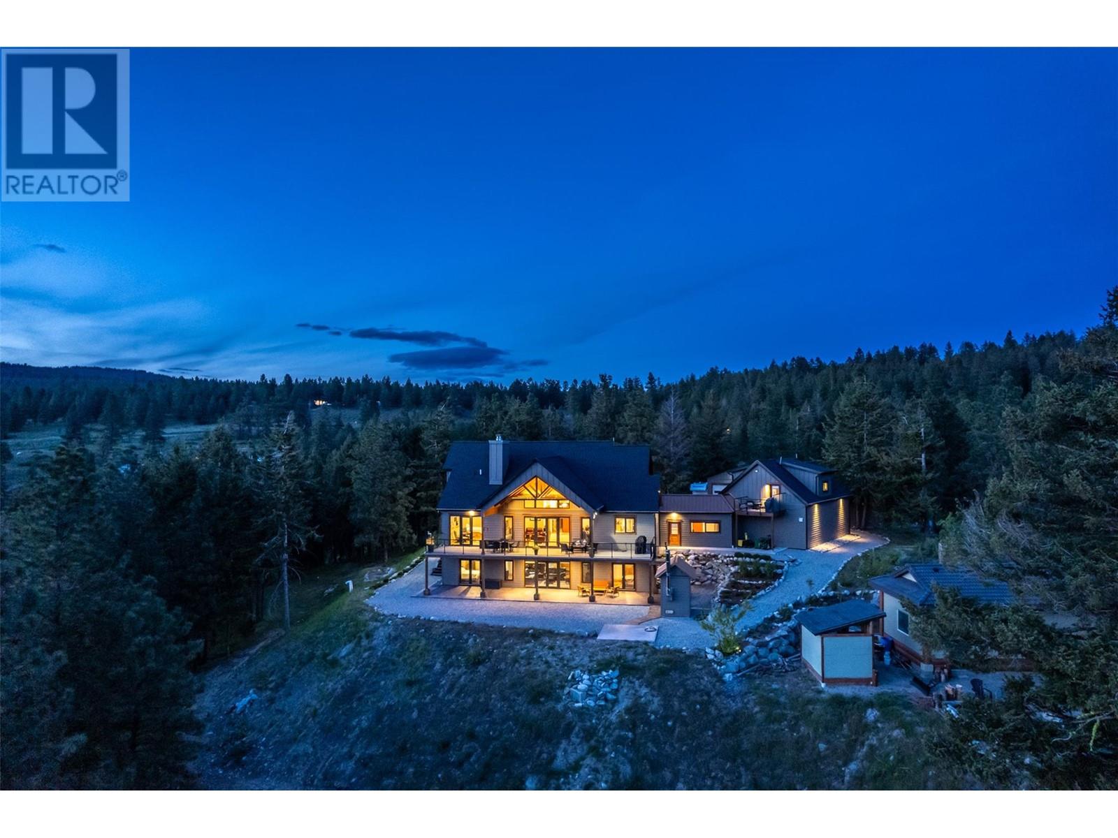 935 Eagle Place, Osoyoos