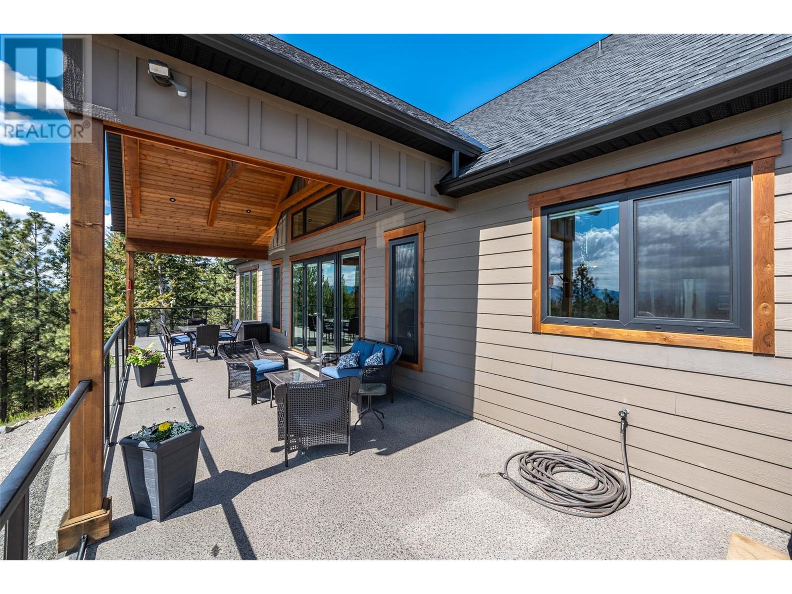 935 Eagle Place, Osoyoos