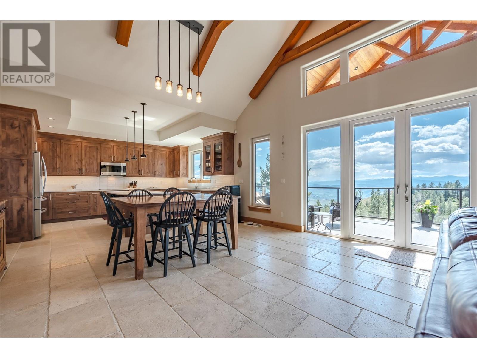 935 Eagle Place, Osoyoos