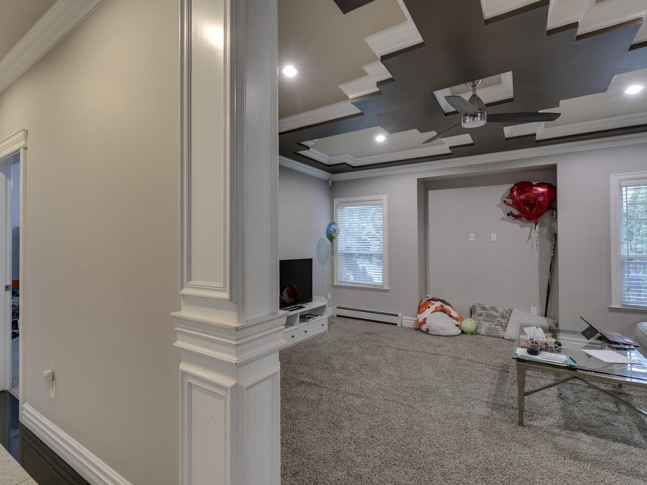 Photo 16 of 13598 89 Avenue, Surrey BC