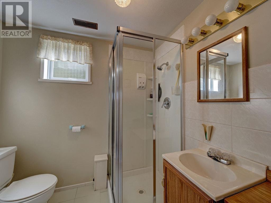 5642 NICKERSON ROAD, Sechelt