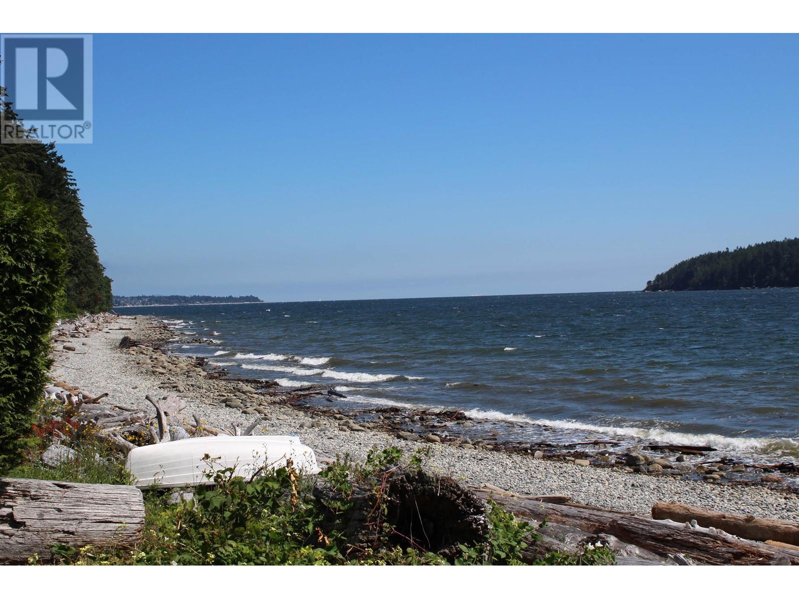 5642 NICKERSON ROAD, Sechelt