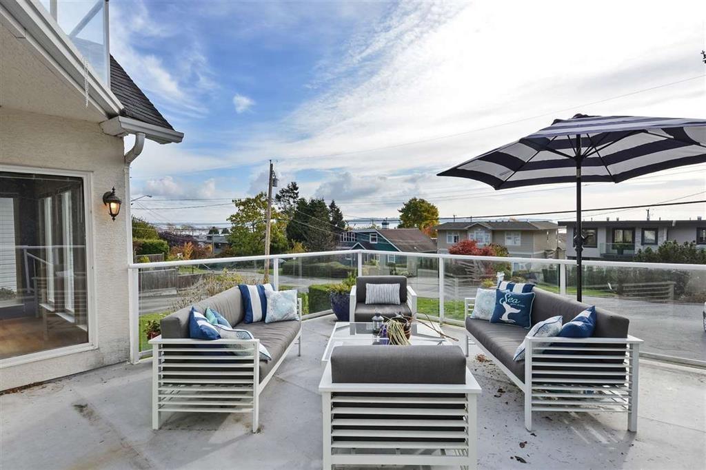 14659 WEST BEACH AVENUE, White Rock