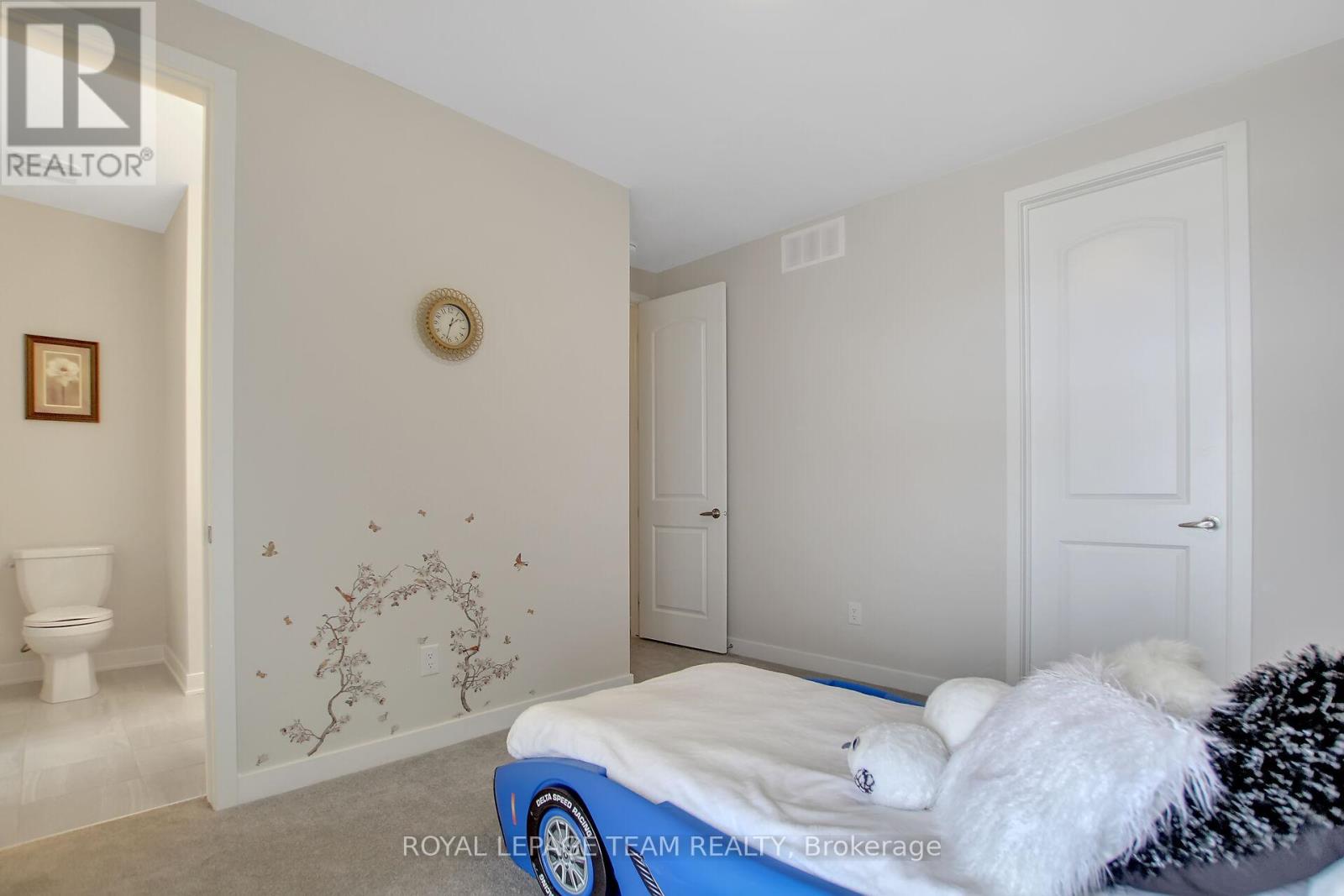 Photo 33 of 248 Pursuit Terrace, Ottawa ON