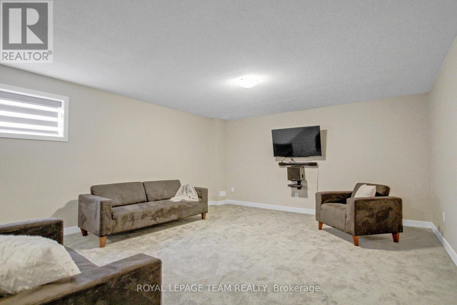 Photo 13 of 248 Pursuit Terrace, Ottawa ON