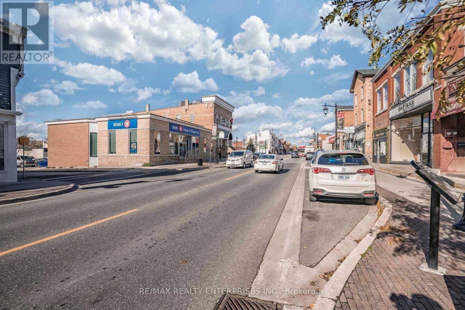 Photo 12 of 79 Main Street N, Markham ON