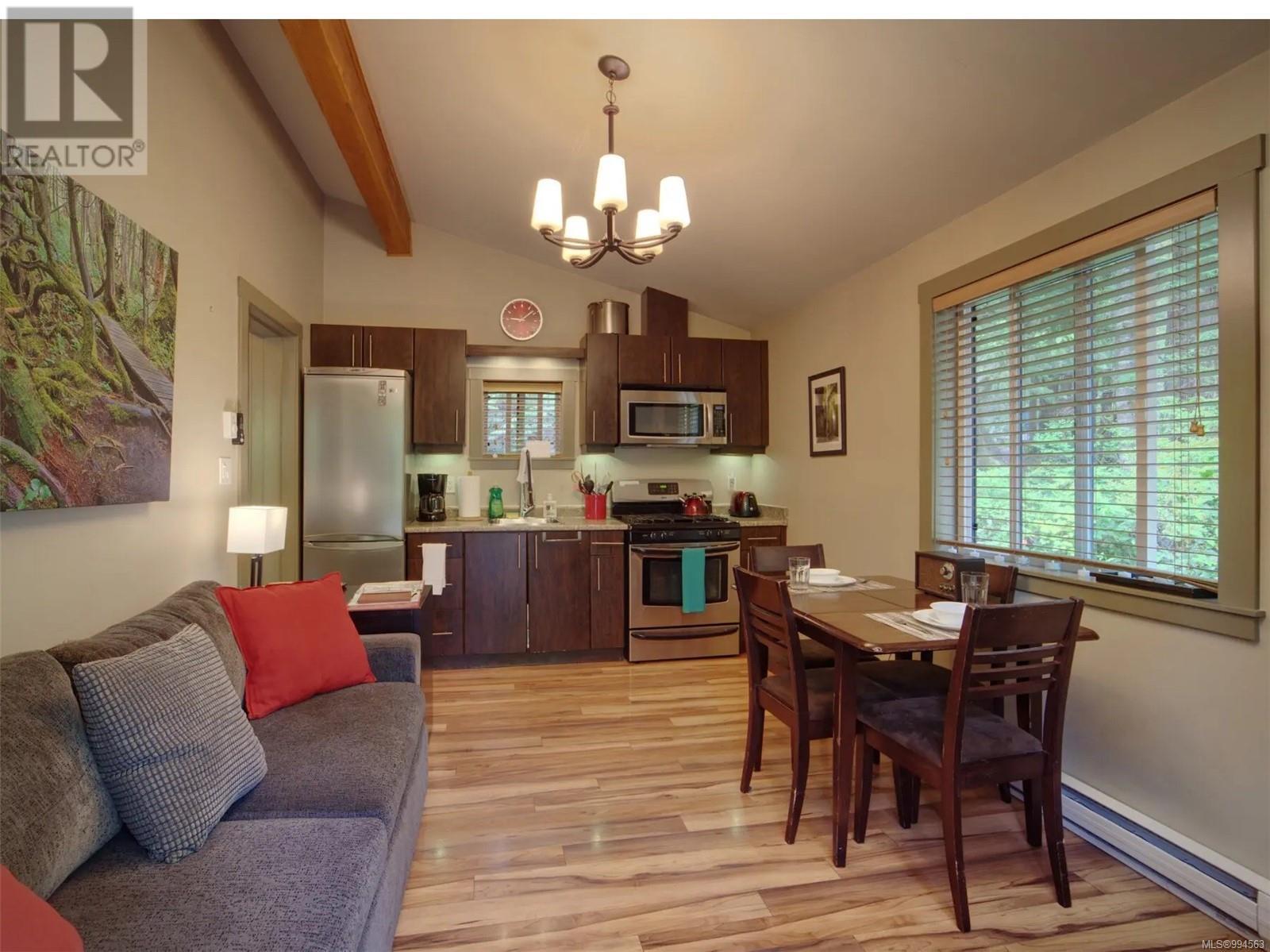 17 6574 Baird Rd, Port Renfrew