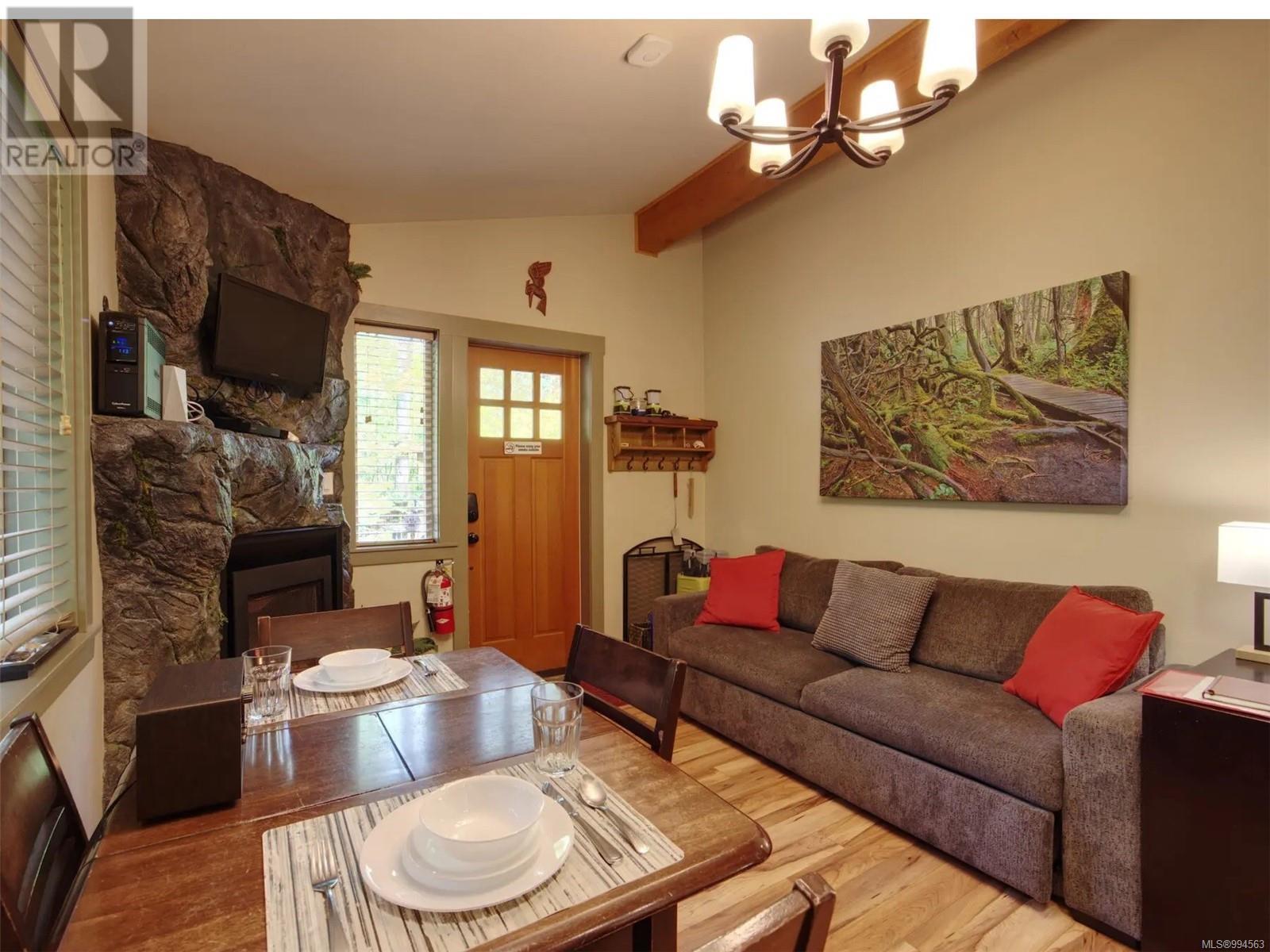17 6574 Baird Rd, Port Renfrew