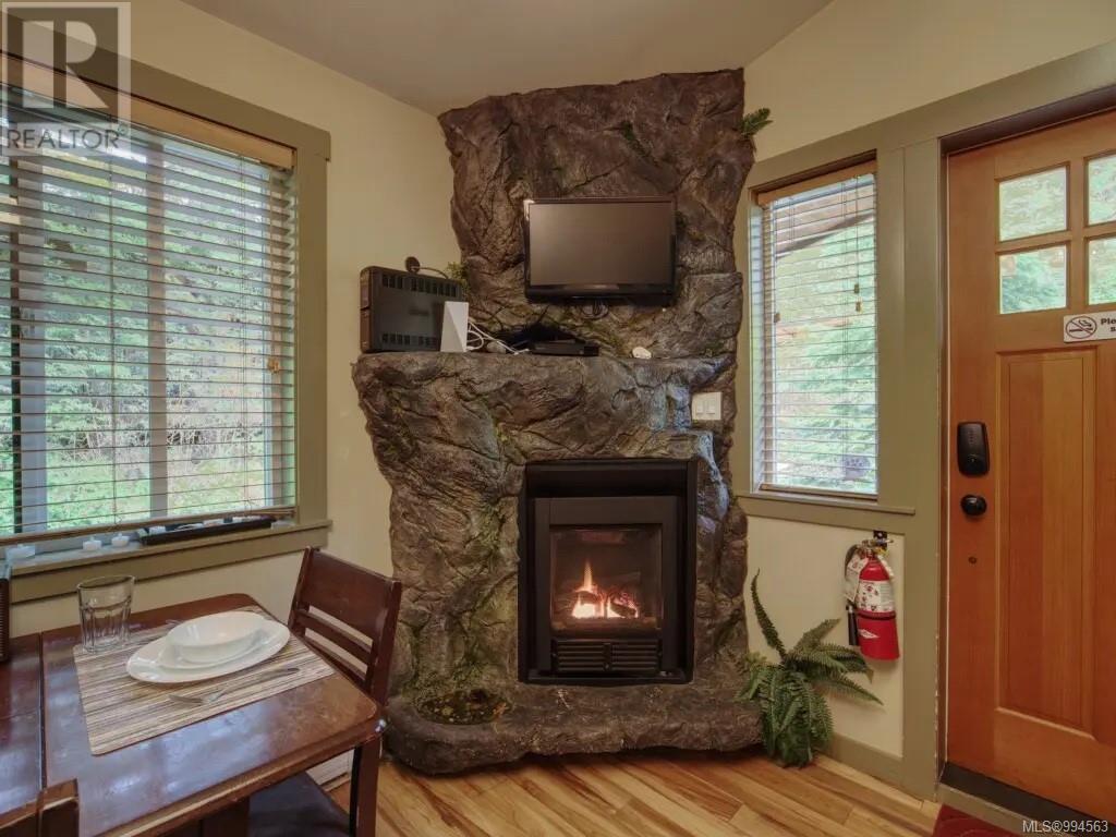 17 6574 Baird Rd, Port Renfrew