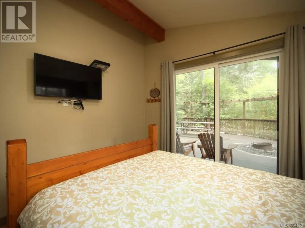 17 6574 Baird Rd, Port Renfrew