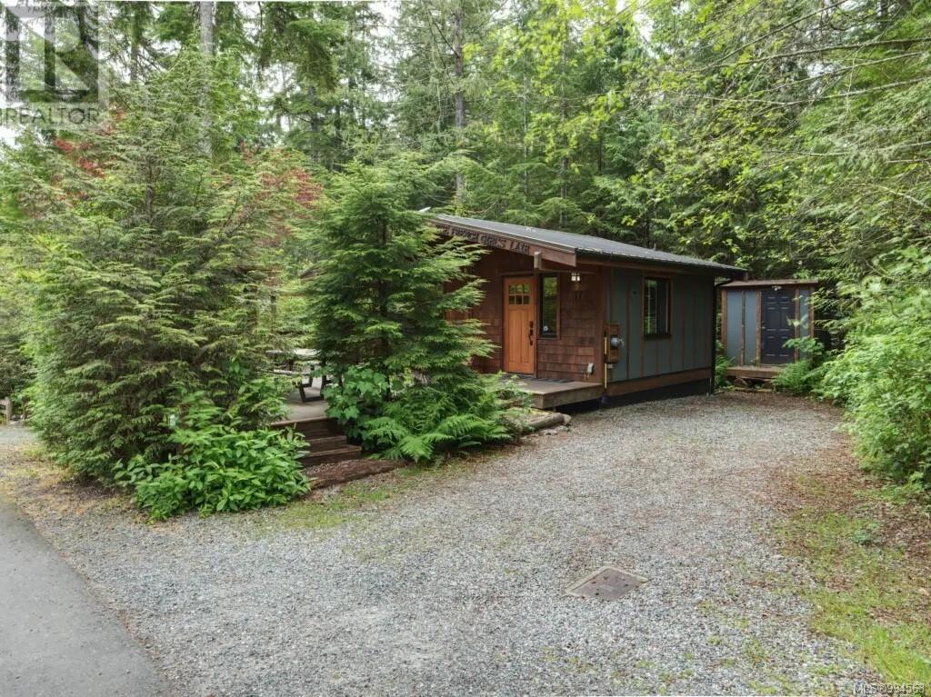 17 6574 Baird Rd, Port Renfrew