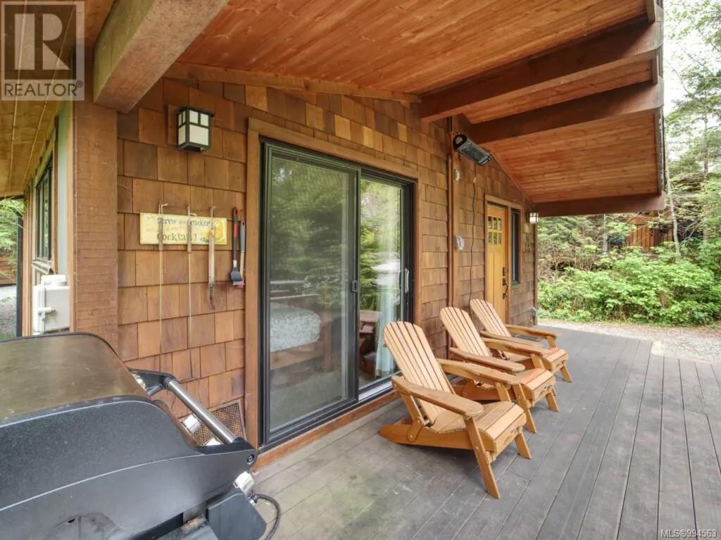 17 6574 Baird Rd, Port Renfrew