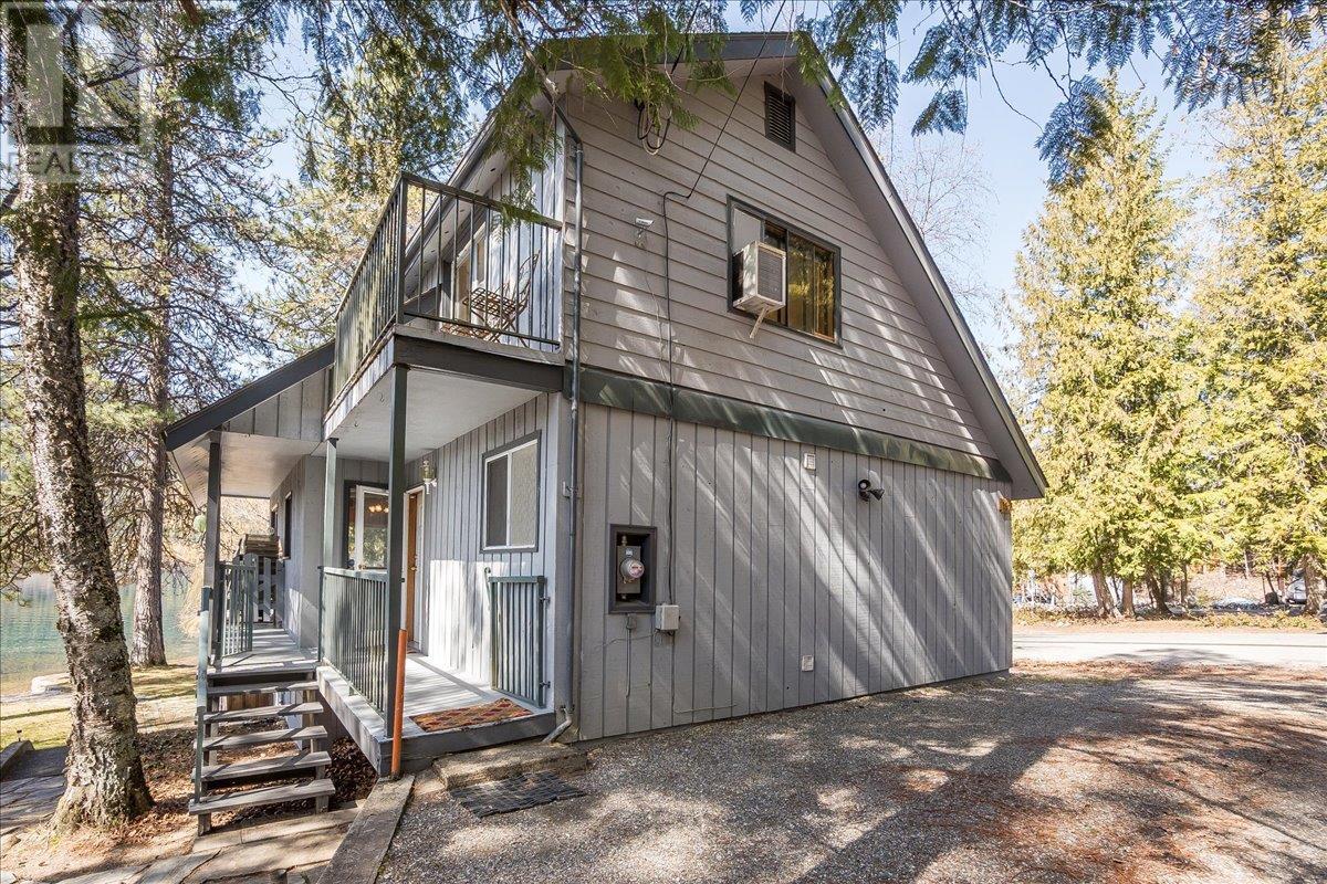 197 Lichty Road, Christina Lake