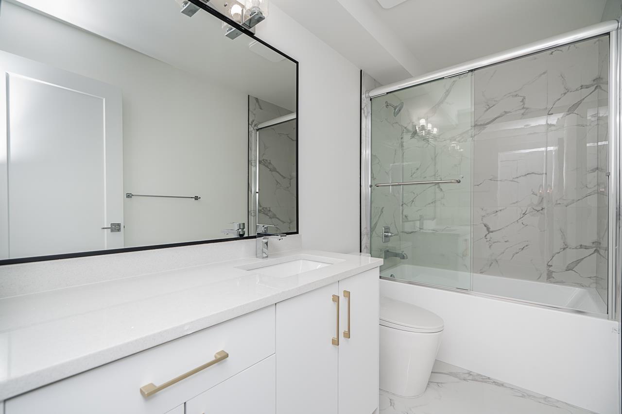 20524 76 AVENUE, Langley real estate listing R2940469