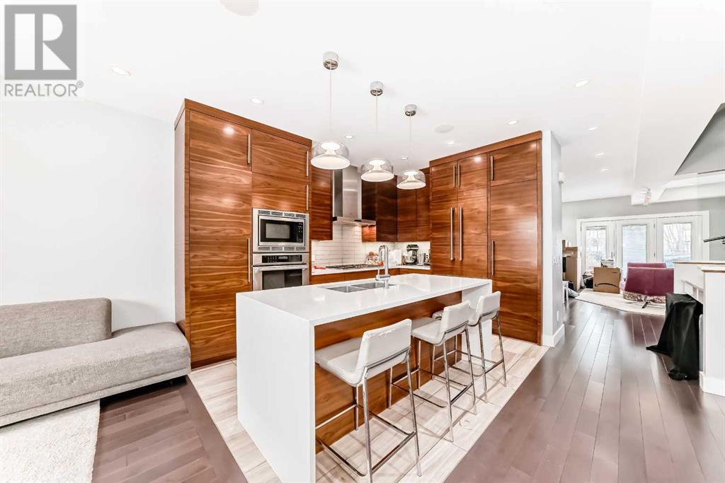 Single Family House for Sale in   Avenue SW Richmond Calgary 