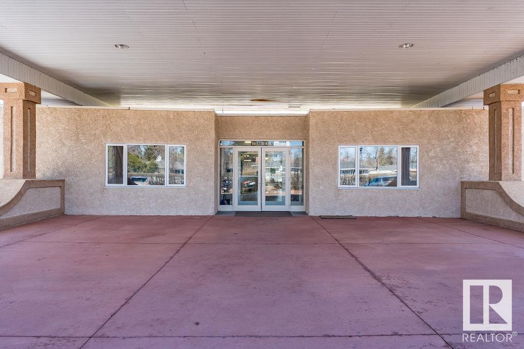 Photo 10 of 5511 50 Av, Wetaskiwin AB