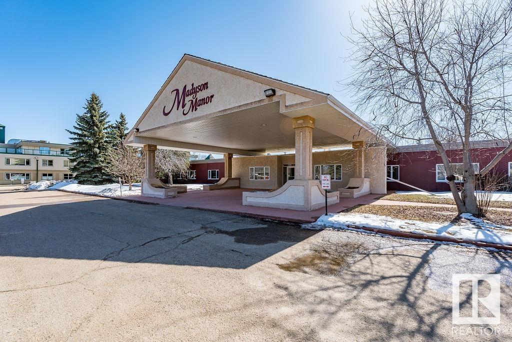 Photo 4 of 5511 50 Av, Wetaskiwin AB