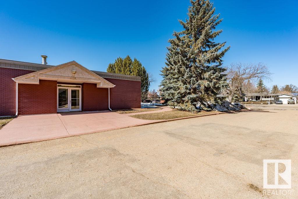 Photo 51 of 5511 50 Av, Wetaskiwin AB