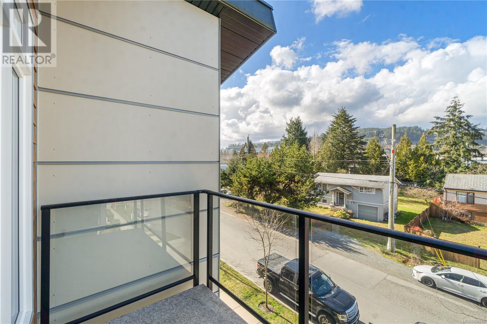 101 308 Hillcrest Ave, Nanaimo