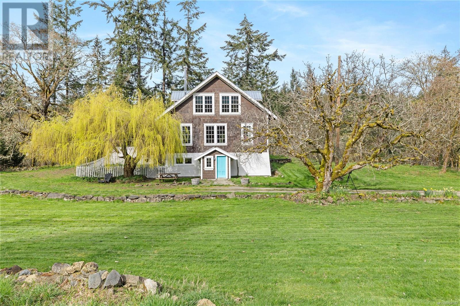 301 Epron Road, Salt Spring
