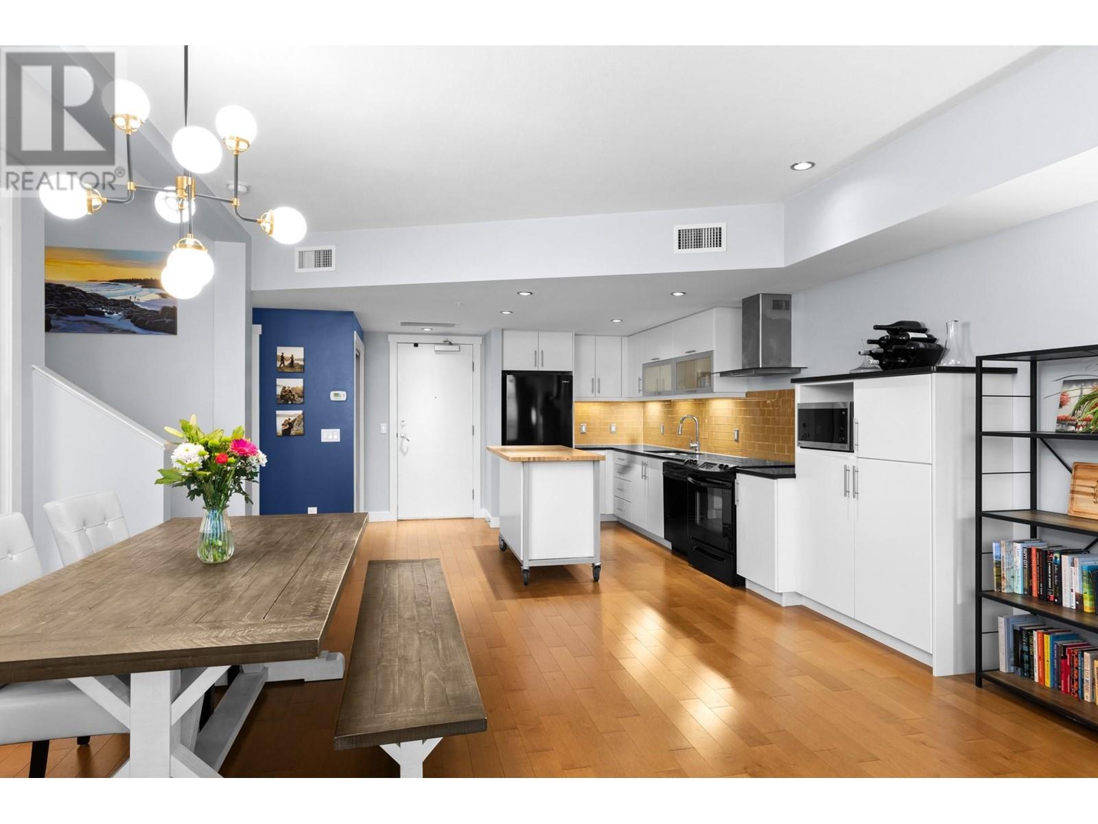 #214 700 MARTIN AVENUE - Image 6