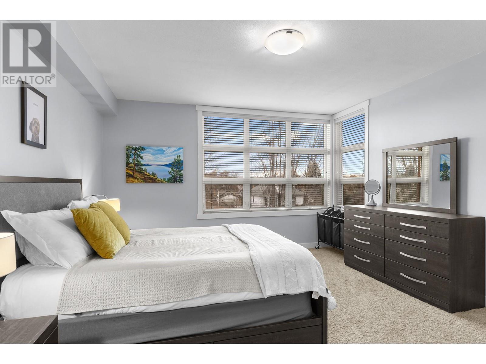#214 700 MARTIN AVENUE - Image 20