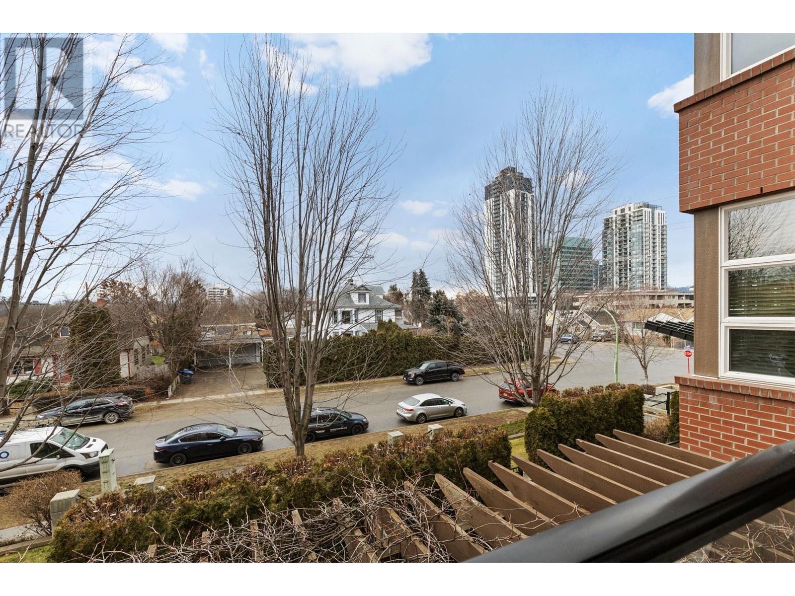 #214 700 MARTIN AVENUE - Image 9