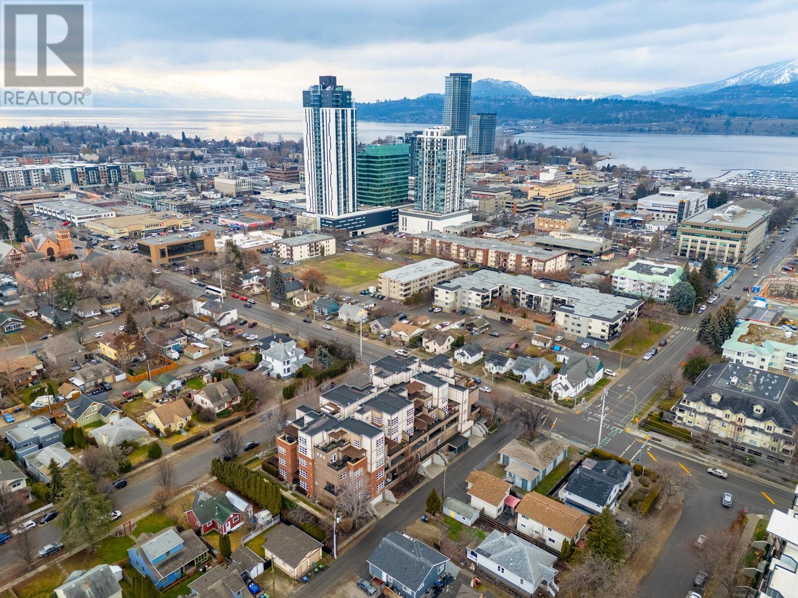 #214 700 MARTIN AVENUE - Image 42