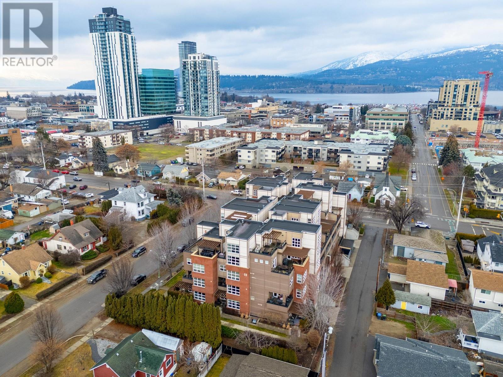 #214 700 MARTIN AVENUE - Image 36