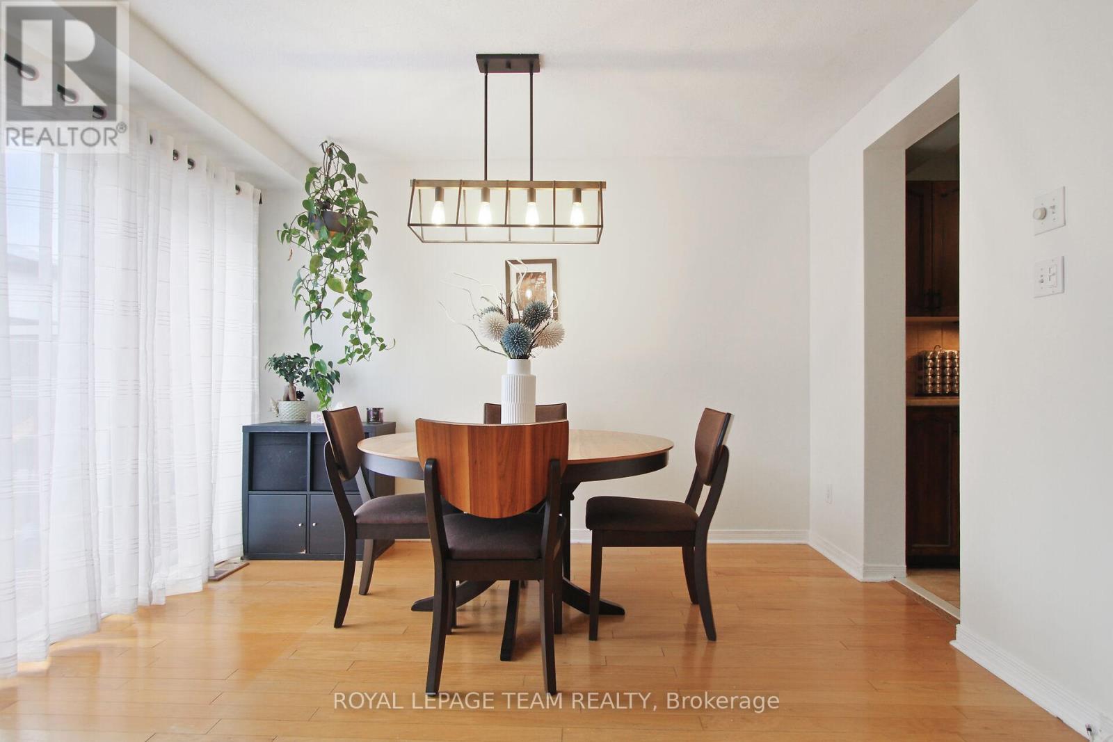 Photo 12 of 2091 Hiboux Street E, Ottawa ON