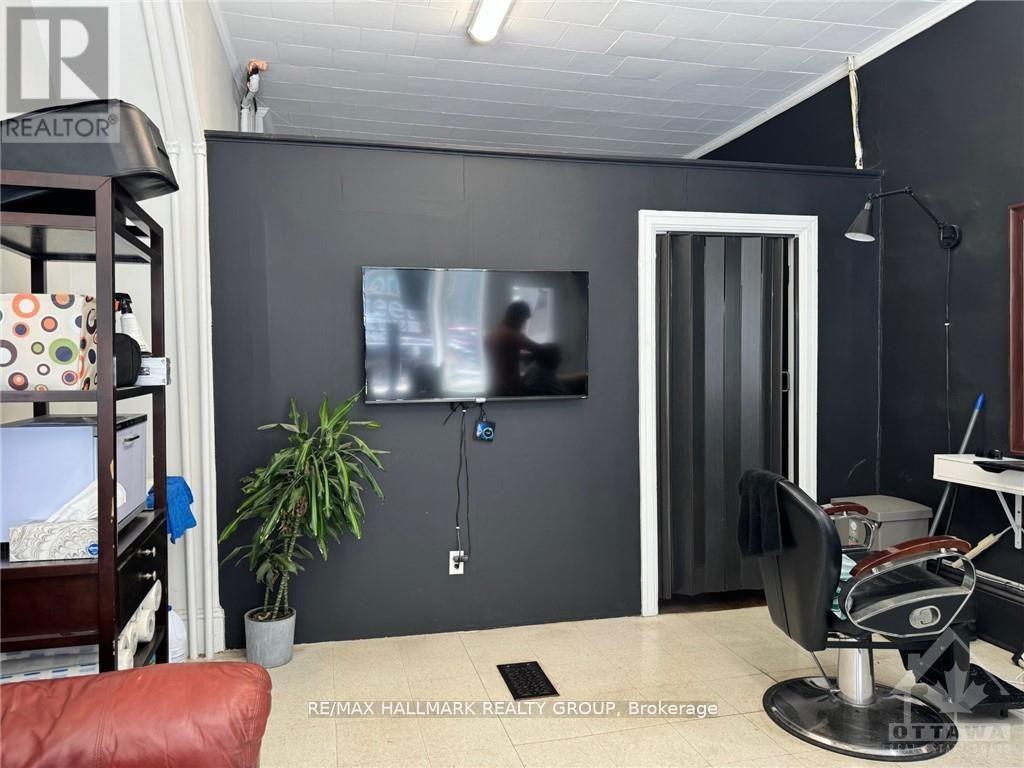 Photo 19 of 23 Gore Street E, Perth ON