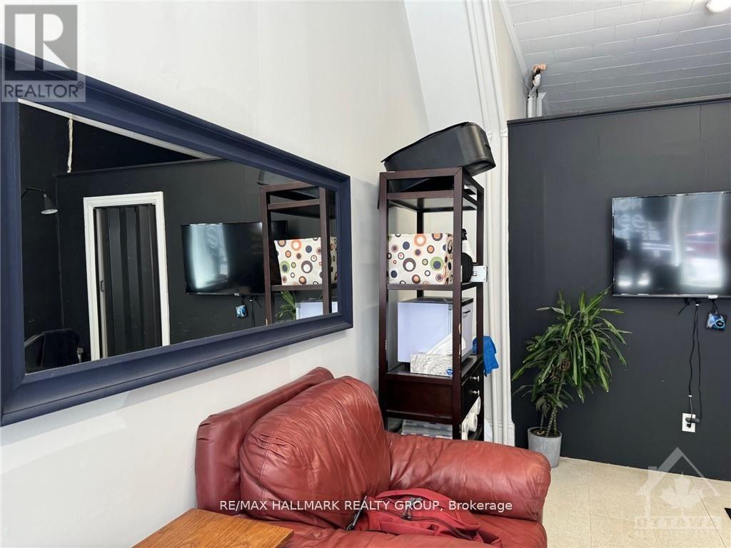 Photo 20 of 23 Gore Street E, Perth ON